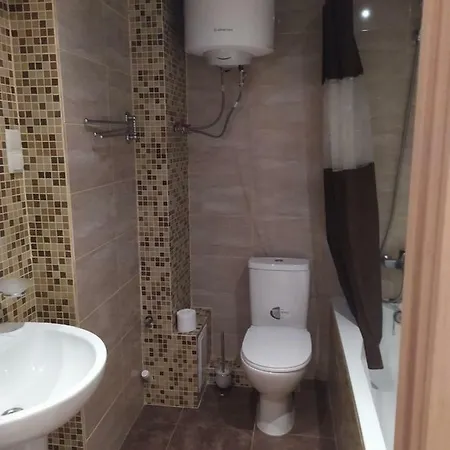 1-Комн. Апартаменты Возле Золотого Берега Apartment *